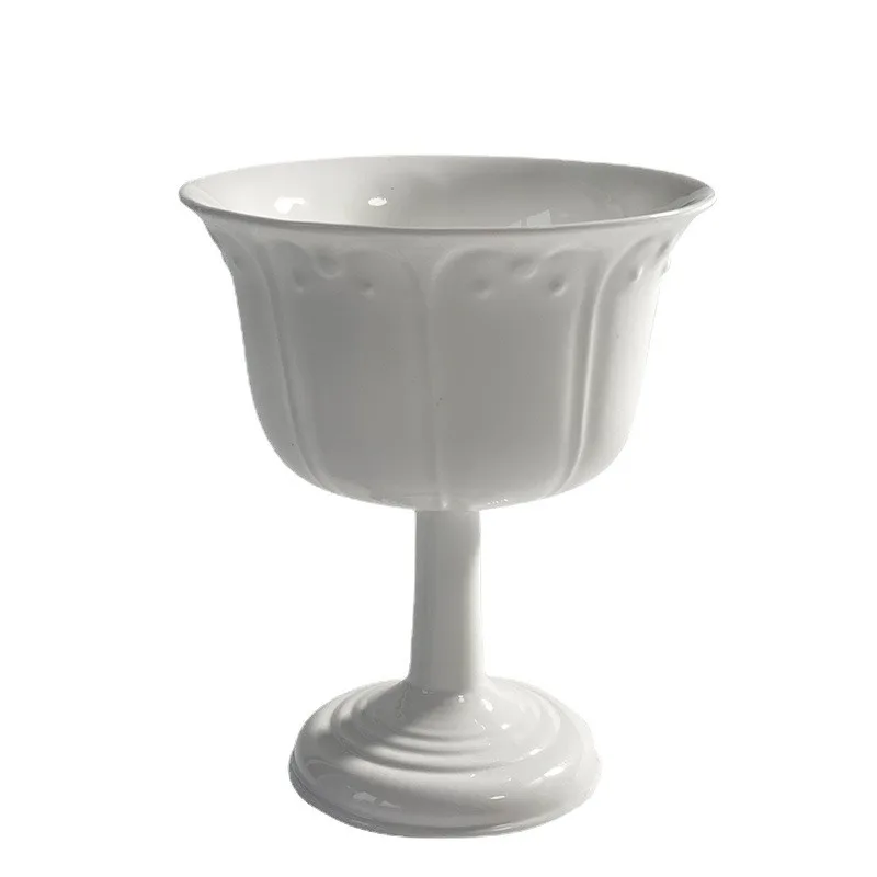 European pure white bone china water cup, relief ceramic goblet, cocktail cup
European pure white bone china water cup, relief ceramic goblet, cocktail cup
