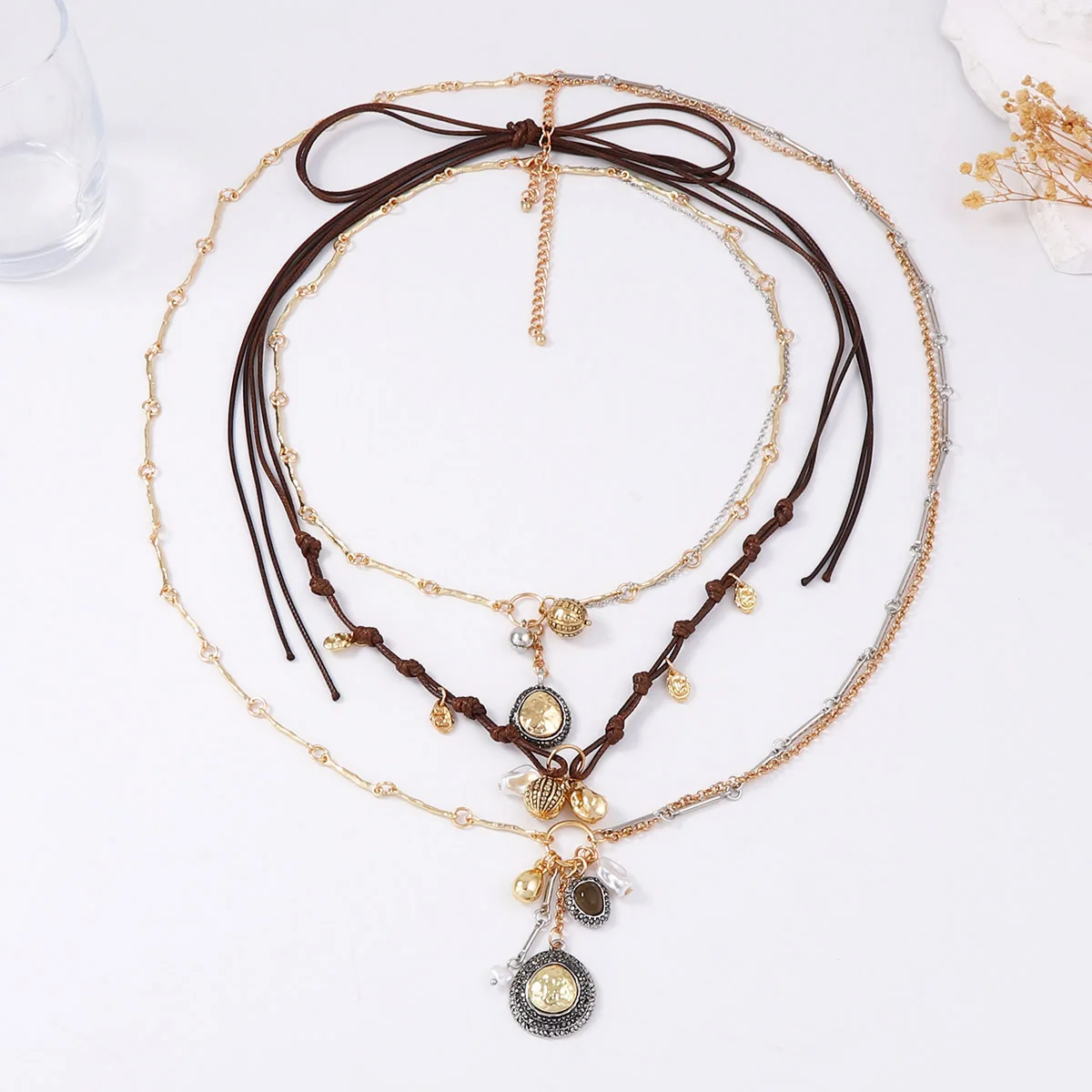 2025 ZAA Handmade Rope Chain Metal Chains Multi-layer Round Badge Pendant Necklaces for Women Fashion Jewelry Neck Accessories
2025 ZAA Handmade Rope Chain Metal Chains Multi-layer Round Badge Pendant Necklaces for Women Fashion Jewelry Neck Accessories