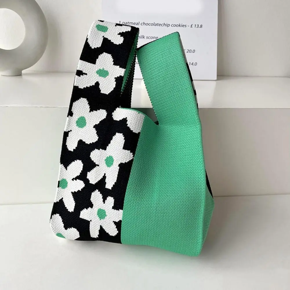 Reusable Handmade Heart Flower Shopping Bags Knit Handbag Tote Bag Wrist Bag
Reusable Handmade Heart Flower Shopping Bags Knit Handbag Tote Bag Wrist Bag