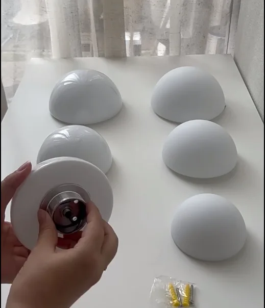 Milky White Glass Wall Lamp Bedroom Aisle Porch Balcony Children's Room Round Glass Ceiling Lamp Wall Lights for Home
Milky White Glass Wall Lamp Bedroom Aisle Porch Balcony Children's Room Round Glass Ceiling Lamp Wall Lights for Home