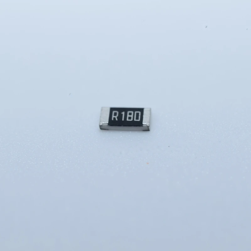 1000 шт./лот 1206 0,18R 0,18 Ом 0,18 Ом 180 мR ± 1% 3216 1/4 Вт, 200 В, Маркировка: R180, толстопленочный микрочип-резистор SMD 3,2 мм * 1,6 мм
1000 шт./лот 1206 0,18R 0,18 Ом 0,18 Ом 180 мR ± 1% 3216 1/4 Вт, 200 В, Маркировка: R180, толстопленочный микрочип-резистор SMD 3,2 мм * 1,6 мм