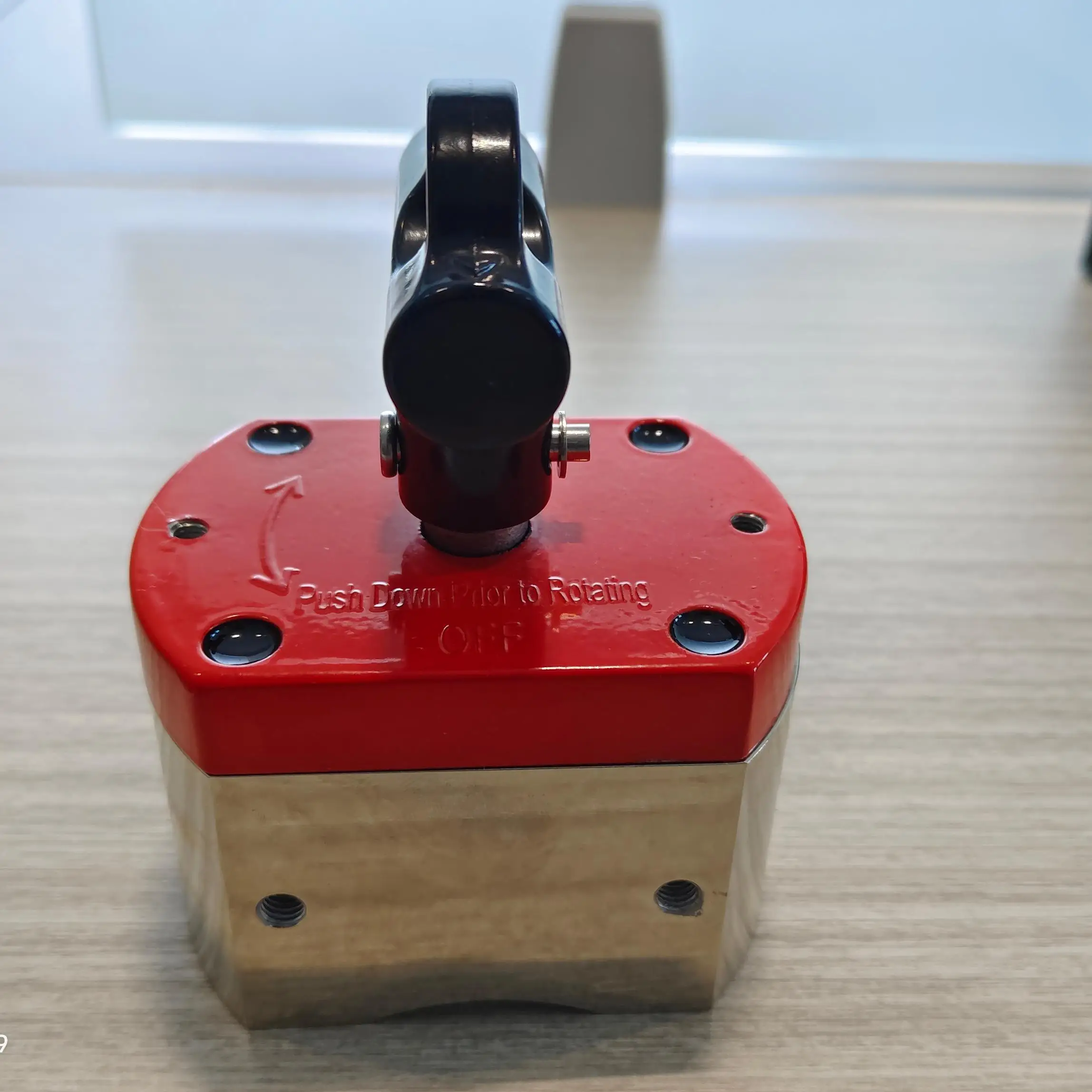 Automation Metal Separation Multipurpose Switch Magnet On/Off Magnet with 300 kg Extraction Force
Automation Metal Separation Multipurpose Switch Magnet On/Off Magnet with 300 kg Extraction Force