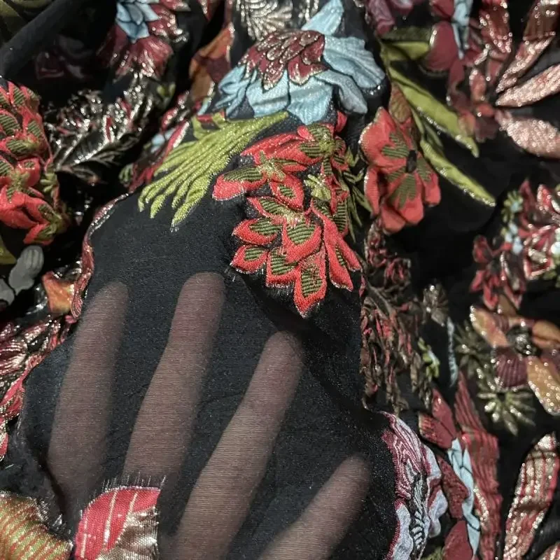 Six leaf flower gold silk semi transparent organza three-dimensional relief jacquard fabric designer high-quality dress fabric
Six leaf flower gold silk semi transparent organza three-dimensional relief jacquard fabric designer high-quality dress fabric