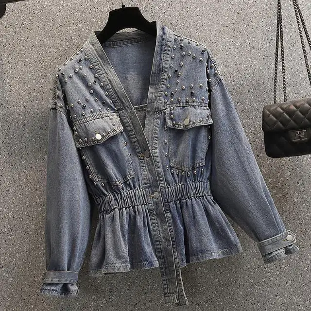 Women's autumn new loose short heavy industry rivet beads loose denim jacket with denim casual
Women's autumn new loose short heavy industry rivet beads loose denim jacket with denim casual