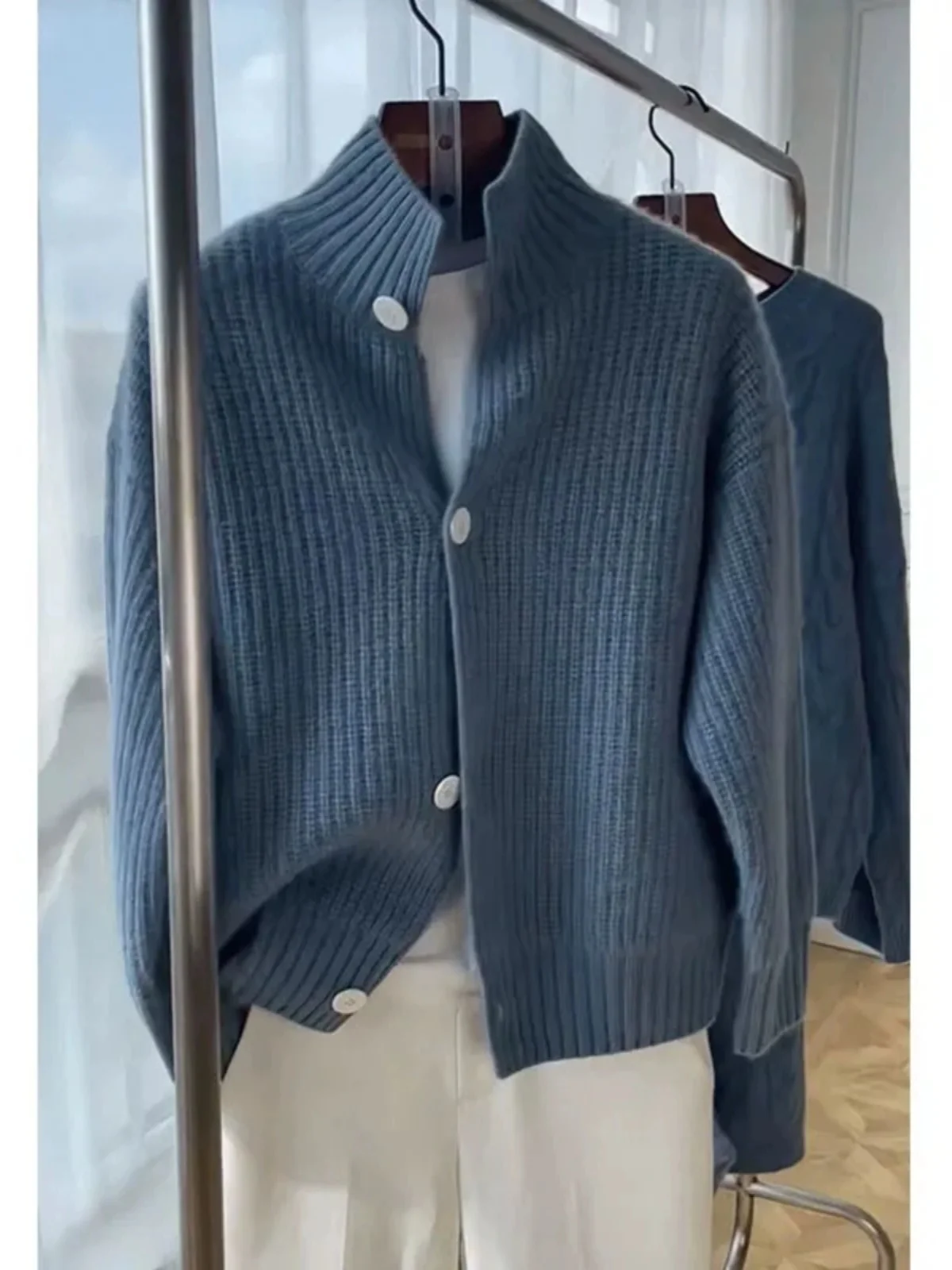 Blue Knitted Sweater Men's Autumn Winter Loose Fit High Collar Single Button Cardigan Casual Sle Korean Design Youth Faion
Blue Knitted Sweater Men's Autumn Winter Loose Fit High Collar Single Button Cardigan Casual Sle Korean Design Youth Faion