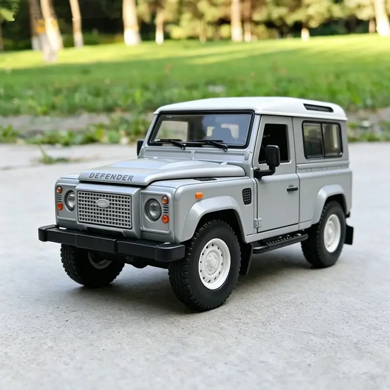 1/32 Land Range Rover Defender 90 SUV Alloy Classic Car Model Diecast Metal Off-Road Vehicles Car Model Simulation Kids Toy Gift
1/32 Land Range Rover Defender 90 SUV Alloy Classic Car Model Diecast Metal Off-Road Vehicles Car Model Simulation Kids Toy Gift