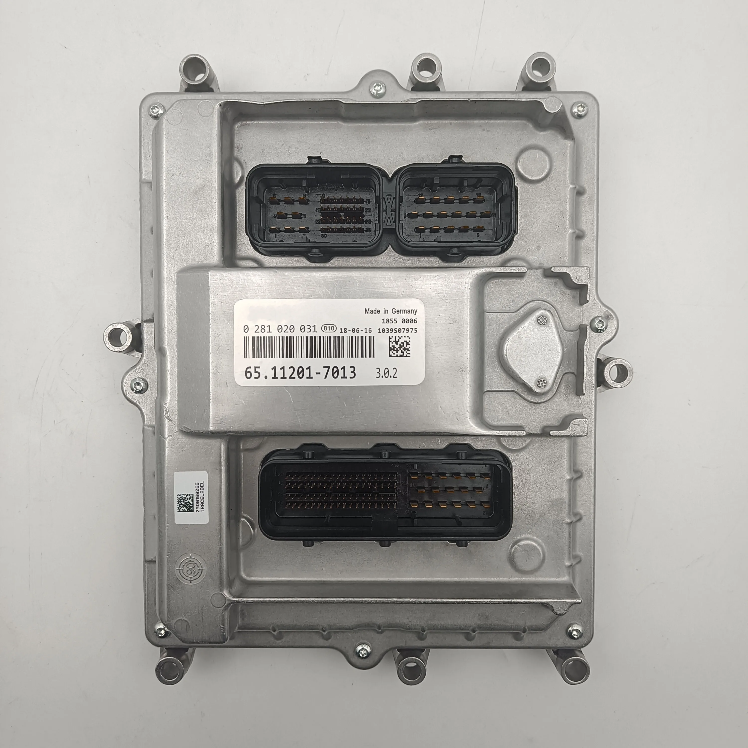 0281020031 Excavator ECU Controller ECU Engine Electronic Control Unit Computer Board
0281020031 Excavator ECU Controller ECU Engine Electronic Control Unit Computer Board