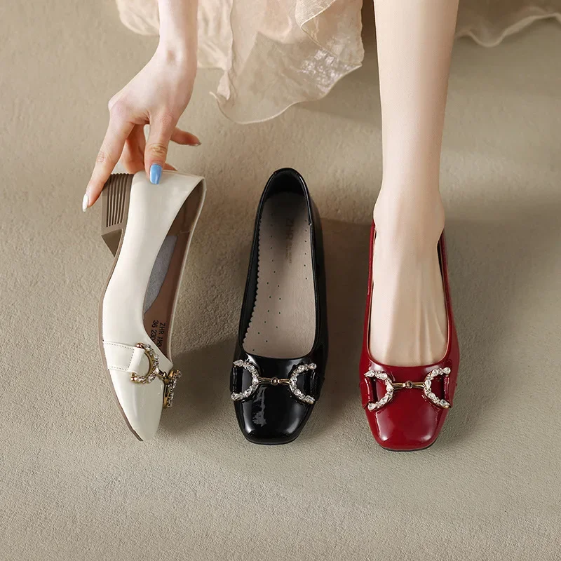 Soft Leather Moccasins Flat Pumps Female 2024 Summer New All-Matching Comfortable Moccasins Flat Loafers
Soft Leather Moccasins Flat Pumps Female 2024 Summer New All-Matching Comfortable Moccasins Flat Loafers