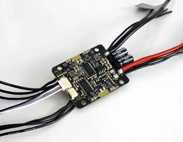 HOBBYWING XRotor Micro 20A 3-4S, 4-in-1 Speed Control for Multicopters XRotor-20A Micro for Multicopter
HOBBYWING XRotor Micro 20A 3-4S, 4-in-1 Speed Control for Multicopters XRotor-20A Micro for Multicopter