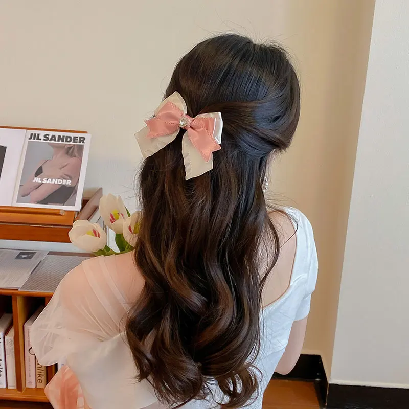 Bow Design For Women's Hair Clips, Fashionable Inlaid Zircon, Shiny Luxury Gifts, Wedding Side Clips, Women's Hair Accessories
Bow Design For Women's Hair Clips, Fashionable Inlaid Zircon, Shiny Luxury Gifts, Wedding Side Clips, Women's Hair Accessories