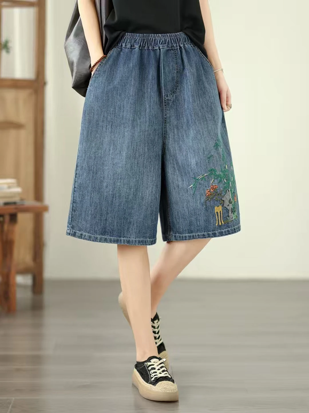 Loose Casual Embroidered Wide Leg Jeans High Waist Cotton Polyester Blend Summer Fashion plus Size Women's Premium Denim
Loose Casual Embroidered Wide Leg Jeans High Waist Cotton Polyester Blend Summer Fashion plus Size Women's Premium Denim