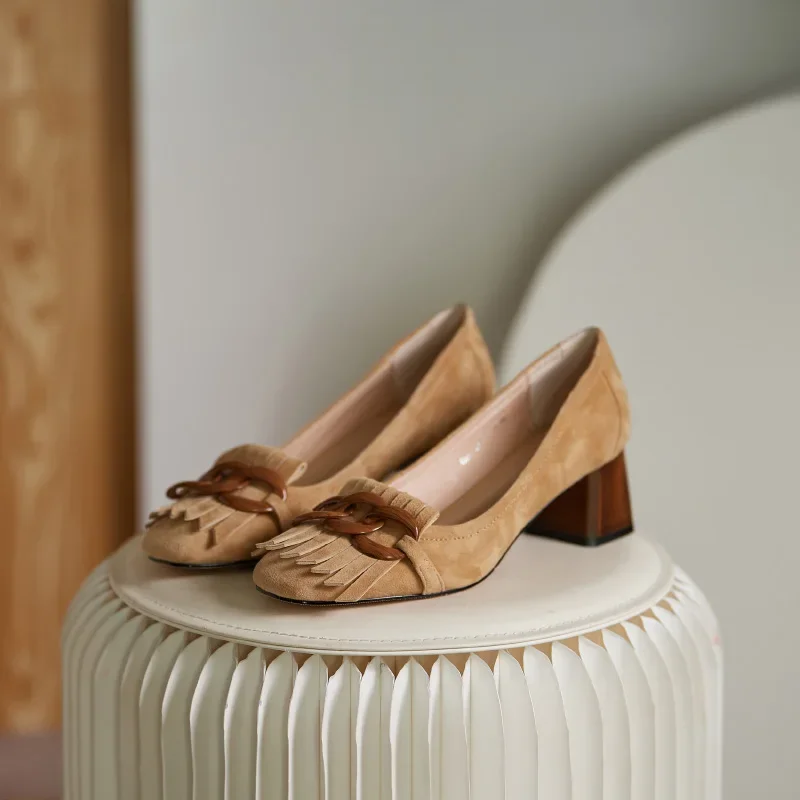 Fashion Newest Women Shoes 2021 Spring Thick Heels Pumps for Women Genuine Leather Kid Suede Office Lady Party Shoes for Women
Fashion Newest Women Shoes 2021 Spring Thick Heels Pumps for Women Genuine Leather Kid Suede Office Lady Party Shoes for Women