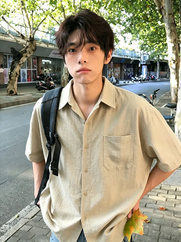 Lightweight Loose Men's Short Sleeve Shirt Linen Simulation Casual Style Breathable Summer Sun Protection Outerwear
Lightweight Loose Men's Short Sleeve Shirt Linen Simulation Casual Style Breathable Summer Sun Protection Outerwear