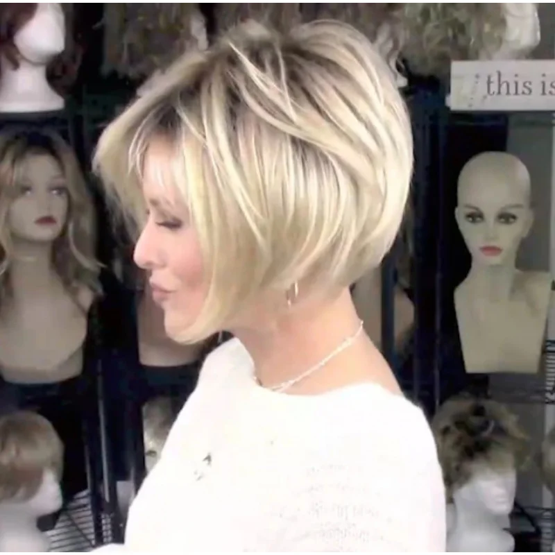 with Side Bangs for Middle-aged and Elderly Women, Curly , Fluffy Wig, Realistic Natural Short Hair
with Side Bangs for Middle-aged and Elderly Women, Curly , Fluffy Wig, Realistic Natural Short Hair