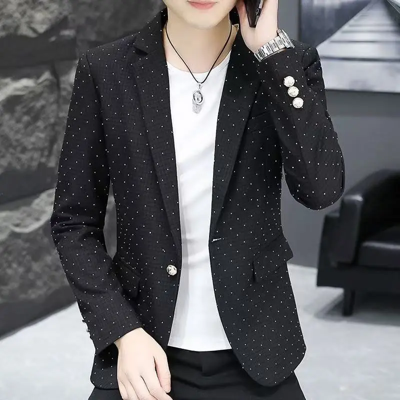 2026 New Men's Slim Fit Casual Blazer Light Luxury Urban Business Suit Jacket Spring Autumn Youth Trend Coat
2026 New Men's Slim Fit Casual Blazer Light Luxury Urban Business Suit Jacket Spring Autumn Youth Trend Coat