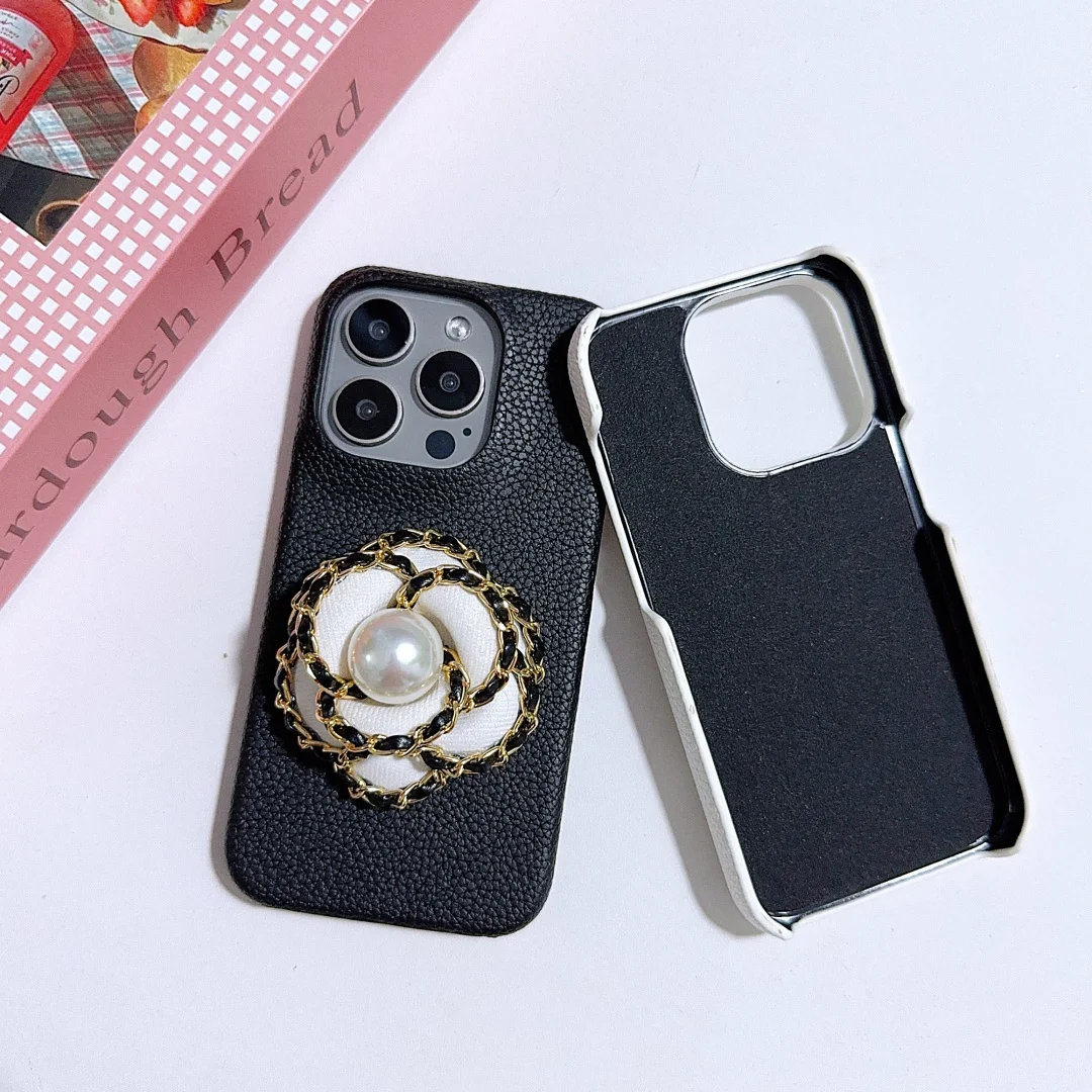 Luxury fashion 3D Rose flower leather Case for iPhone 16e 16 15 14 Phone Cover 15 14 13 12 11 Pro MAX Hard Shockproof Back Funda
Luxury fashion 3D Rose flower leather Case for iPhone 16e 16 15 14 Phone Cover 15 14 13 12 11 Pro MAX Hard Shockproof Back Funda
