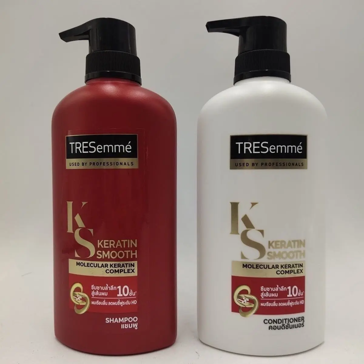 TRESemme Thai Smoothing Shampoo 370ml - Root Strengthening Therapy, Silky Volume Boost, Damage Defense Elixir
TRESemme Thai Smoothing Shampoo 370ml - Root Strengthening Therapy, Silky Volume Boost, Damage Defense Elixir
