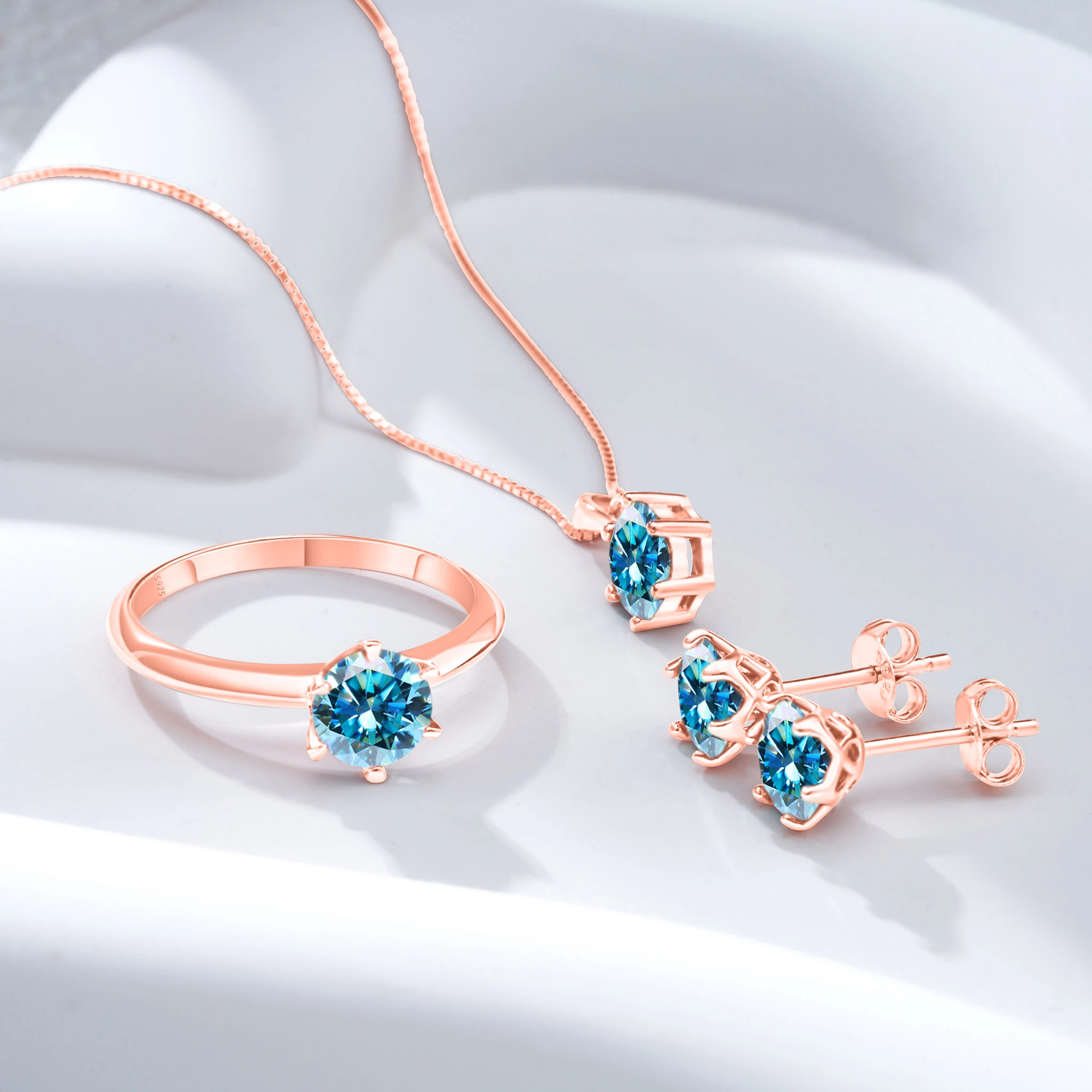 Sparkling 3-Piece Moissanite Set With GRA Tester Rose Gold Plated Sterling Silver Necklace, Earrings, Ring Suite for Women
Sparkling 3-Piece Moissanite Set With GRA Tester Rose Gold Plated Sterling Silver Necklace, Earrings, Ring Suite for Women