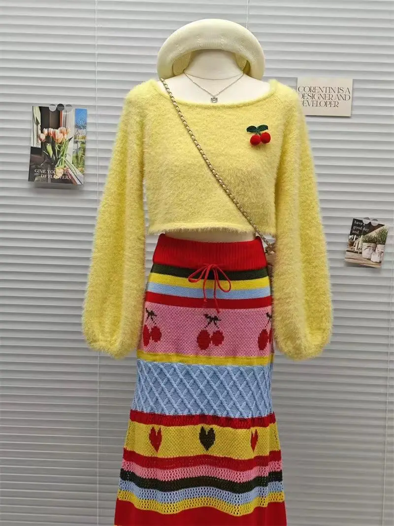Womens Autumn Korean Spicy Girl Style Short Knitted Sweater Top and High Design Sense Waist Emphasizing Midi Skirt Two Piece Set
Womens Autumn Korean Spicy Girl Style Short Knitted Sweater Top and High Design Sense Waist Emphasizing Midi Skirt Two Piece Set
