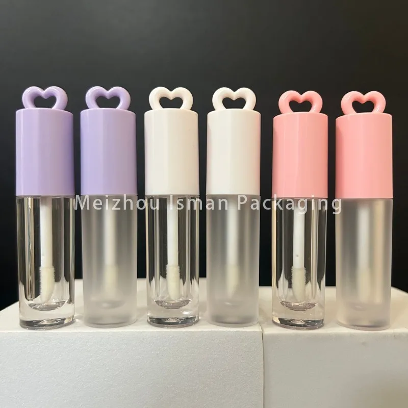50Pcs 2.5ml Heart Shaped Lip Gloss Wand Tubes Lip Oil Lip Balm Container With Key Chain Hook Cosmetic Packaging for Makeup Use 
50Pcs 2.5ml Heart Shaped Lip Gloss Wand Tubes Lip Oil Lip Balm Container With Key Chain Hook Cosmetic Packaging for Makeup Use