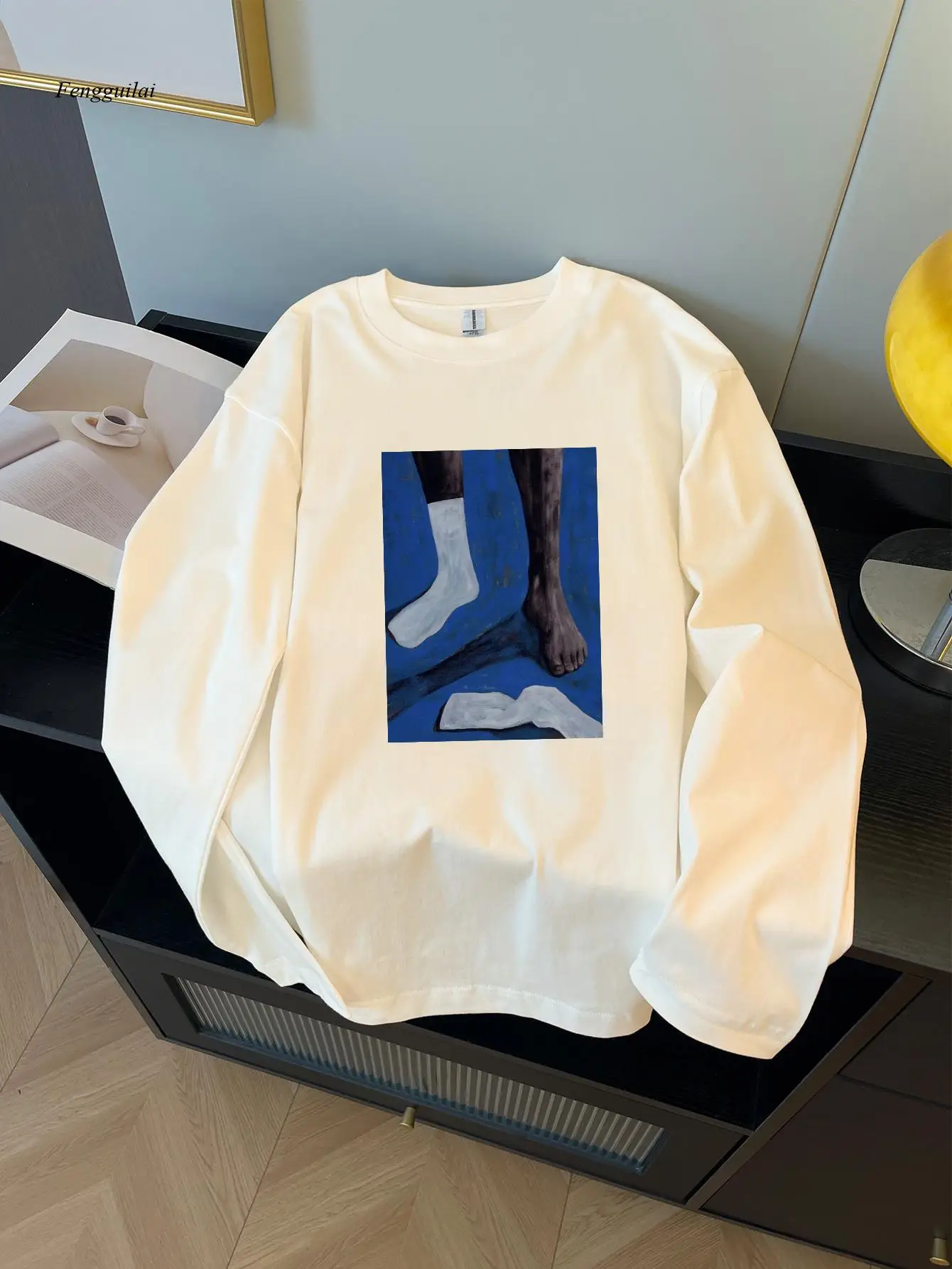 Повседневная футболка с круглым вырезом и длинными рукавами с уникальным дизайном следа — мягкий хлопок, стандартный крой, осенне-зимний модный топ
Повседневная футболка с круглым вырезом и длинными рукавами с уникальным дизайном следа — мягкий хлопок, стандартный крой, осенне-зимний модный топ