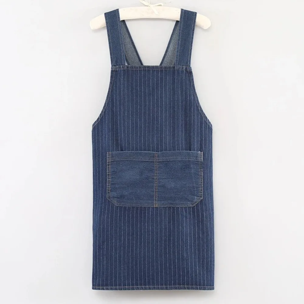 Durable Thick Washed Denim Apron Wear-resistant Breathable Cooking Apron Oil-Proof Chef Apron Restaurant
Durable Thick Washed Denim Apron Wear-resistant Breathable Cooking Apron Oil-Proof Chef Apron Restaurant