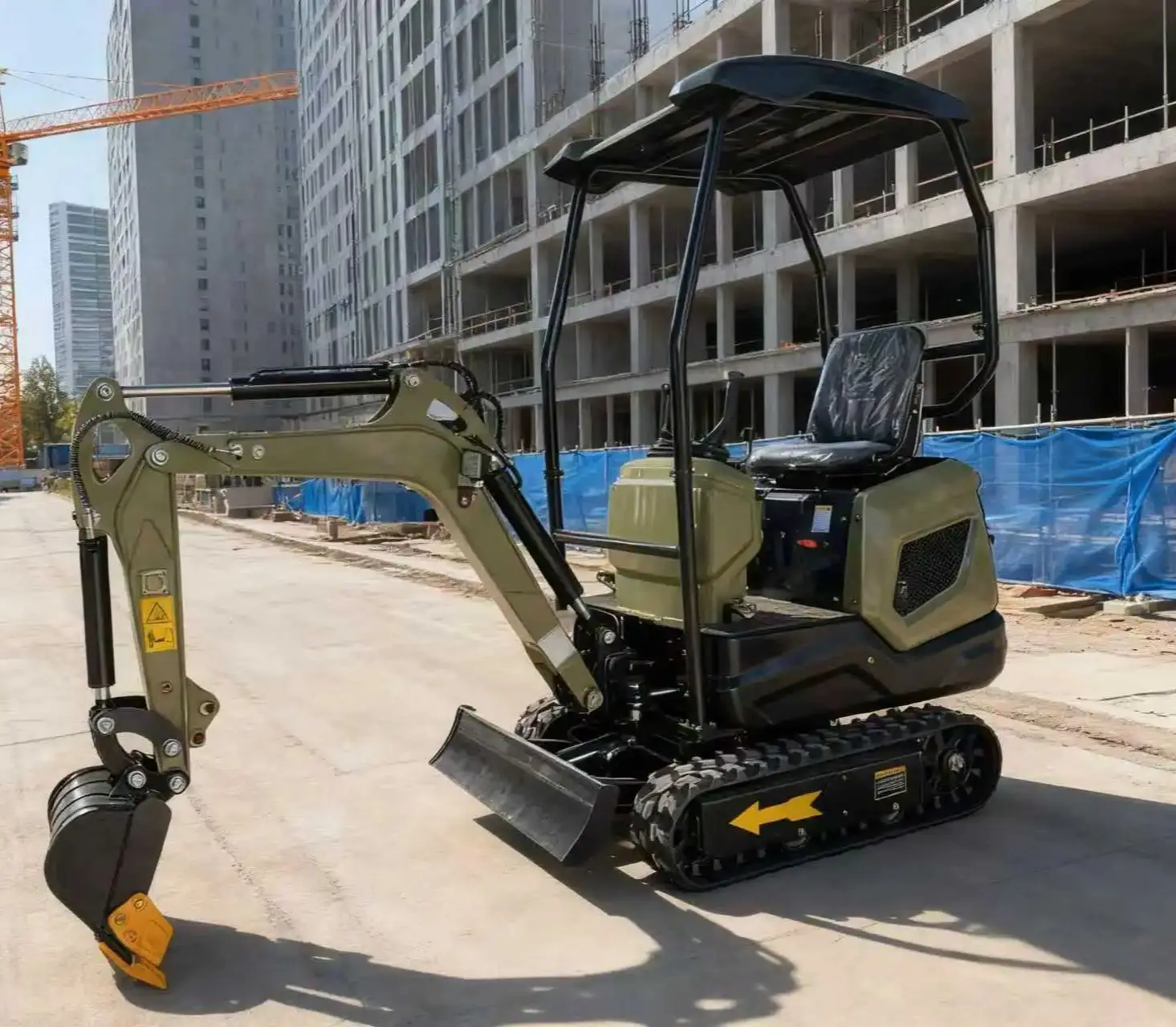 Mini excavator Kubota engine 1.2-ton tracked small excavator 1200kg 2-ton hydraulic farm small excavator for sale
Mini excavator Kubota engine 1.2-ton tracked small excavator 1200kg 2-ton hydraulic farm small excavator for sale