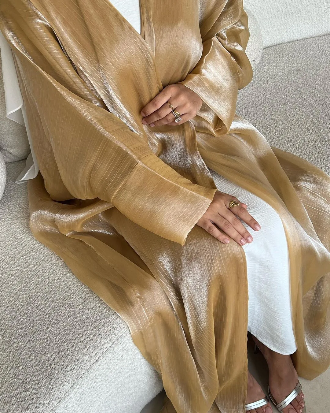 Ramadan Shiny Kimono Open Abaya Dubai Kaftan Women Muslim Dress Kebaya Eid Islam Jalabiya Caftan Marocain Robe Femme Musulmane
Ramadan Shiny Kimono Open Abaya Dubai Kaftan Women Muslim Dress Kebaya Eid Islam Jalabiya Caftan Marocain Robe Femme Musulmane