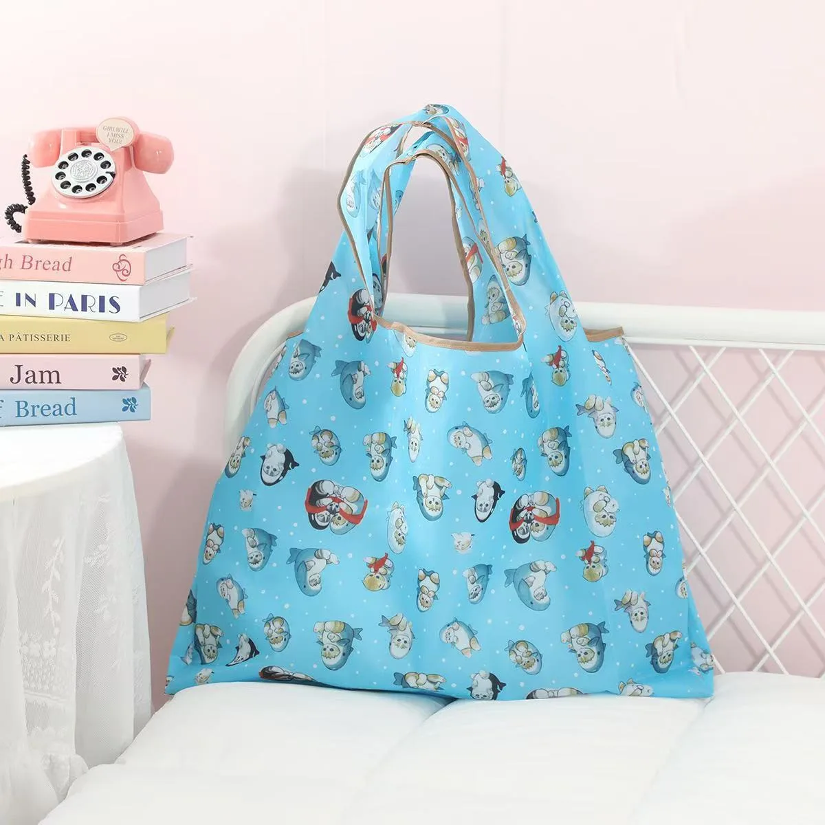 The new Mofusand Shark Cat folding bag cute Jiyi Kawa shopping bag large capacity convenient shoulder bag
The new Mofusand Shark Cat folding bag cute Jiyi Kawa shopping bag large capacity convenient shoulder bag