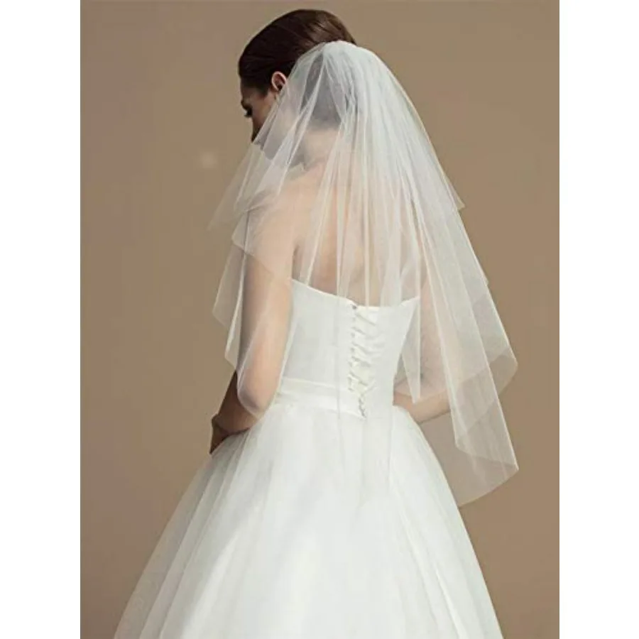 2 Layer Wedding Veil Short Bridal Veil Fingertip Length Tulle Veils with Comb and Cut Edge
2 Layer Wedding Veil Short Bridal Veil Fingertip Length Tulle Veils with Comb and Cut Edge
