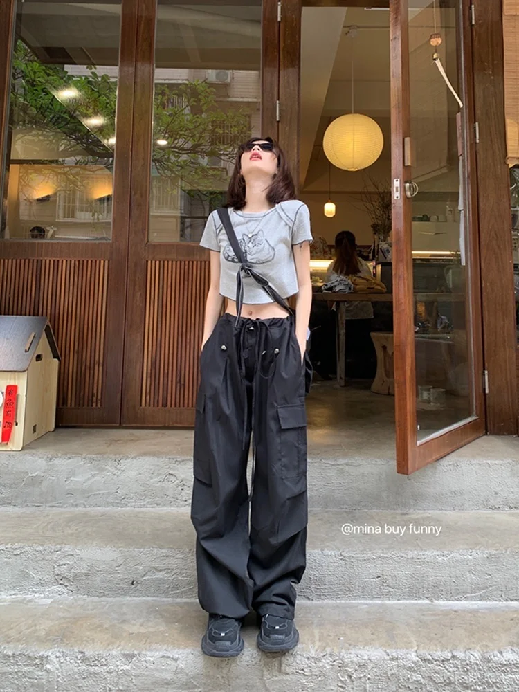 HOUZHOU Y2K Drawstring Black Cargo Parachute Pants Women Harajuku Streetwear Oversize Wide Leg Straight Trousers Female Pockets
HOUZHOU Y2K Drawstring Black Cargo Parachute Pants Women Harajuku Streetwear Oversize Wide Leg Straight Trousers Female Pockets
