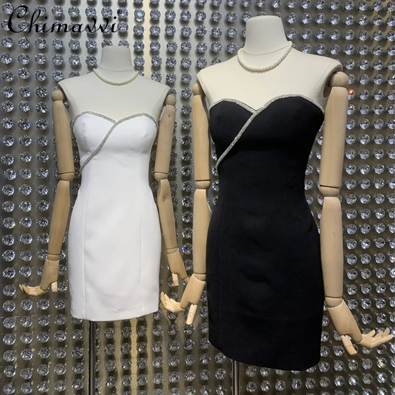 Elegant Sexy Socialite Rhinestone Strapless Short Dress Sleeveless High Waist Sheath Hip-wrapped Black Evening Dresses Women
Elegant Sexy Socialite Rhinestone Strapless Short Dress Sleeveless High Waist Sheath Hip-wrapped Black Evening Dresses Women