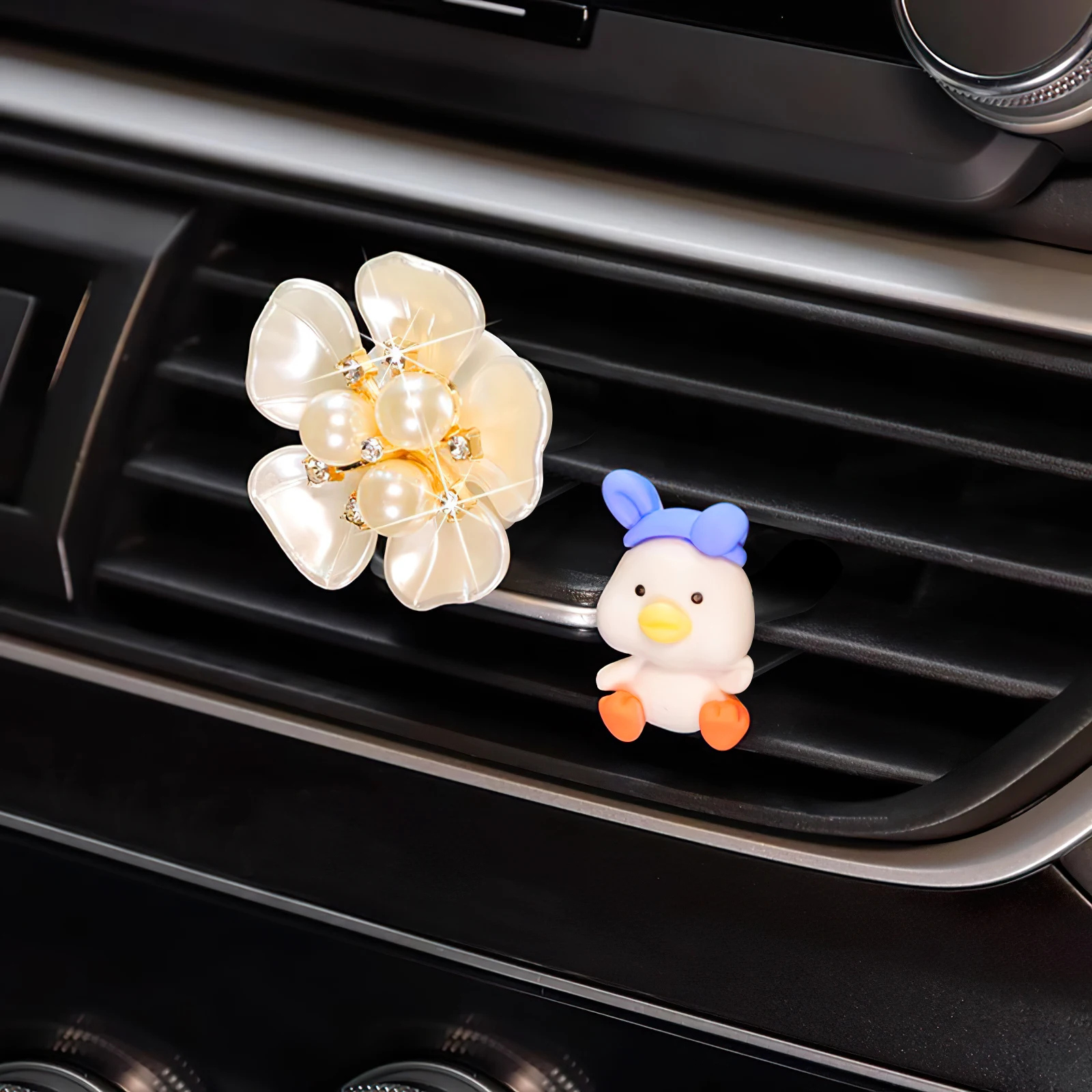 100pcs Clips Car Air Fresheners Vent Clips Freshener Decorative Metal Outlets Empty Socket DIY Accessories Small Car
100pcs Clips Car Air Fresheners Vent Clips Freshener Decorative Metal Outlets Empty Socket DIY Accessories Small Car