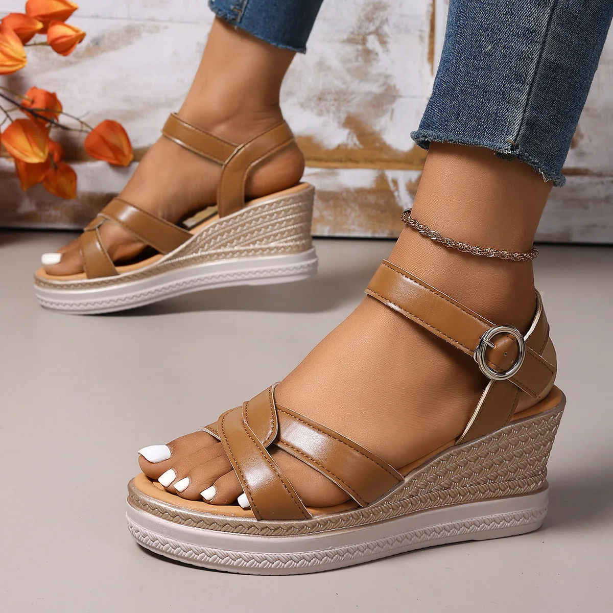 Cross-strap Wedge Sandals For Women, Summer 2026 New Model, Thick-soled Platform Large Size Buckle Sandals, Size 43 Elegant
Cross-strap Wedge Sandals For Women, Summer 2026 New Model, Thick-soled Platform Large Size Buckle Sandals, Size 43 Elegant