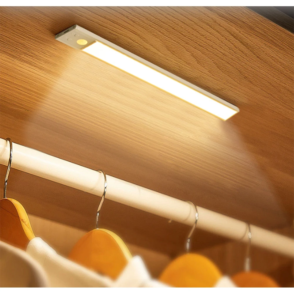 Набор из 4 светодиодных светильников с датчиком движения и магнитным креплением 20 см для кухонь, шкафов и прихожей, световая полоса для винного шкафа
Набор из 4 светодиодных светильников с датчиком движения и магнитным креплением 20 см для кухонь, шкафов и прихожей, световая полоса для винного шкафа