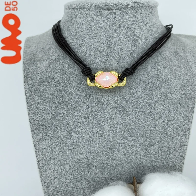 2025 Best Selling Exquisite High Quality UNO DE 50 Fashion Classic 925 Necklace Jewelry Daily Collocation Holiday Romantic Gifts
2025 Best Selling Exquisite High Quality UNO DE 50 Fashion Classic 925 Necklace Jewelry Daily Collocation Holiday Romantic Gifts