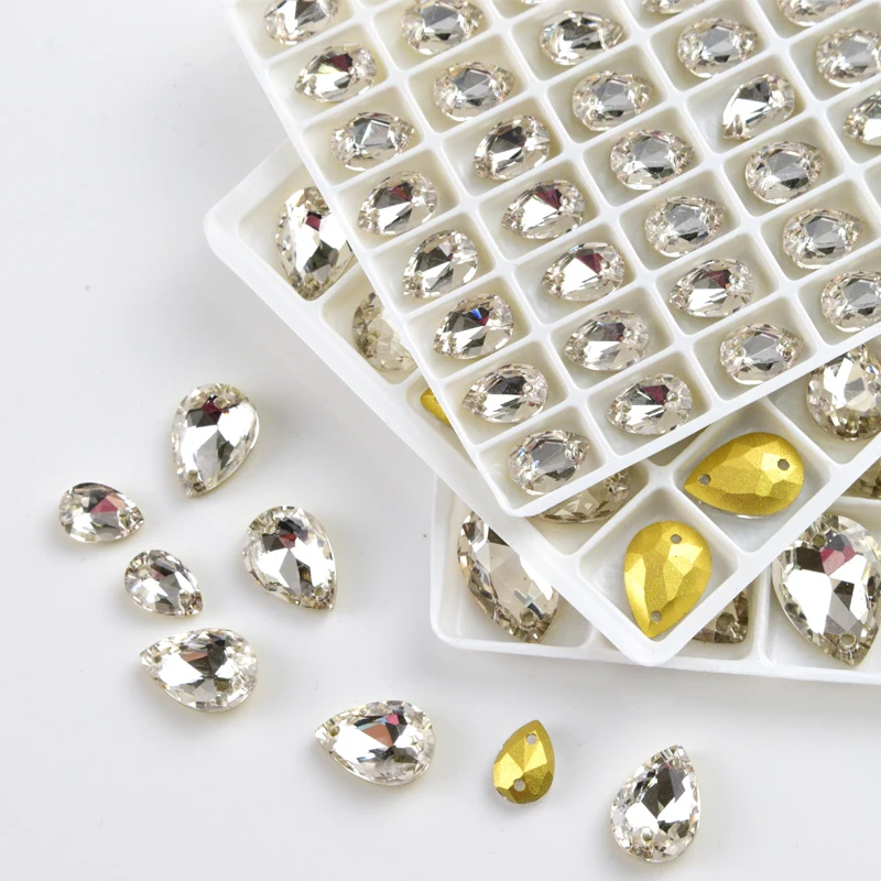 Water drop shape crystal rhinestone trim flat back seam 2 holes stone resin beads DIY wedding dress DIY beauty accessories
Water drop shape crystal rhinestone trim flat back seam 2 holes stone resin beads DIY wedding dress DIY beauty accessories