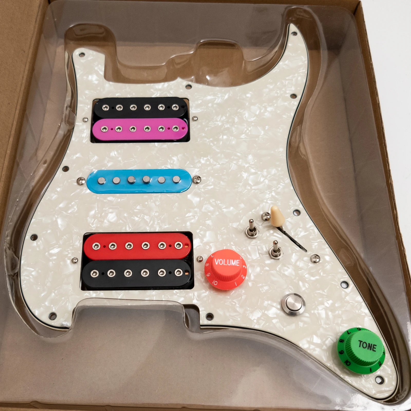 Предварительно смонтированная накладка для гитары с катушкой аварийного переключателя HSH Alnico 5, звукосниматели для хамбакера ST, обновление тона гитары
Предварительно смонтированная накладка для гитары с катушкой аварийного переключателя HSH Alnico 5, звукосниматели для хамбакера ST, обновление тона гитары