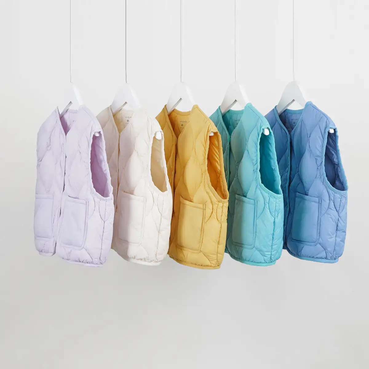 MARC&JANIE Boys Girls Ultralight Down Vests with Large Pockets for Winter 231189
MARC&JANIE Boys Girls Ultralight Down Vests with Large Pockets for Winter 231189