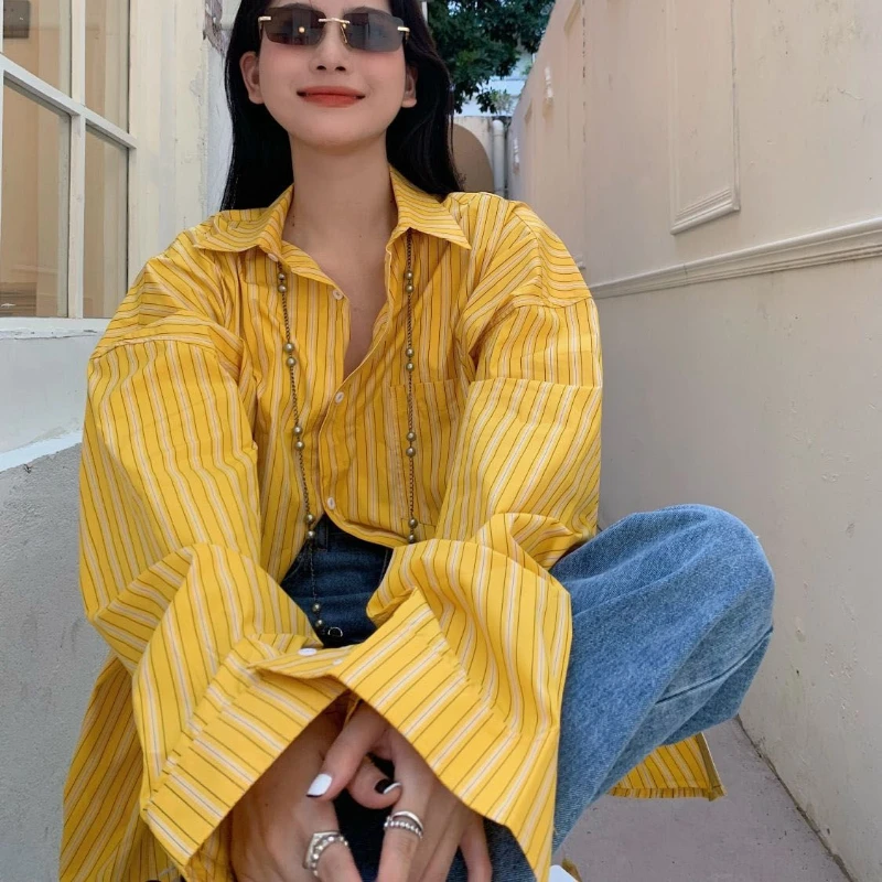 French Design Sense of Long Striped Shirt Women's Loose Long-sleeved Blouse Jacket in Spring and Summer of 2025
French Design Sense of Long Striped Shirt Women's Loose Long-sleeved Blouse Jacket in Spring and Summer of 2025