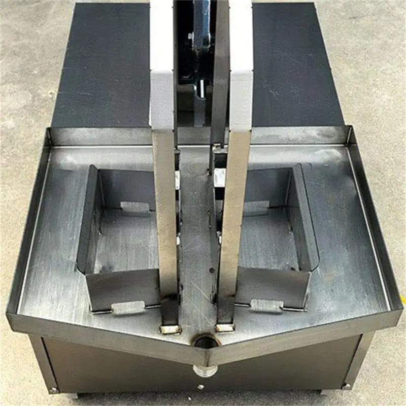 Automatic Green Coconut Cutting Husk Chips Processing Machine
Automatic Green Coconut Cutting Husk Chips Processing Machine