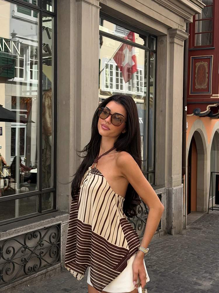Retro Striped Halter Cami Top Women Sexy Sleeveless Ring Detail Asymmetric Hem Casual Beach Blouse Summer Holiday Party Wear
Retro Striped Halter Cami Top Women Sexy Sleeveless Ring Detail Asymmetric Hem Casual Beach Blouse Summer Holiday Party Wear