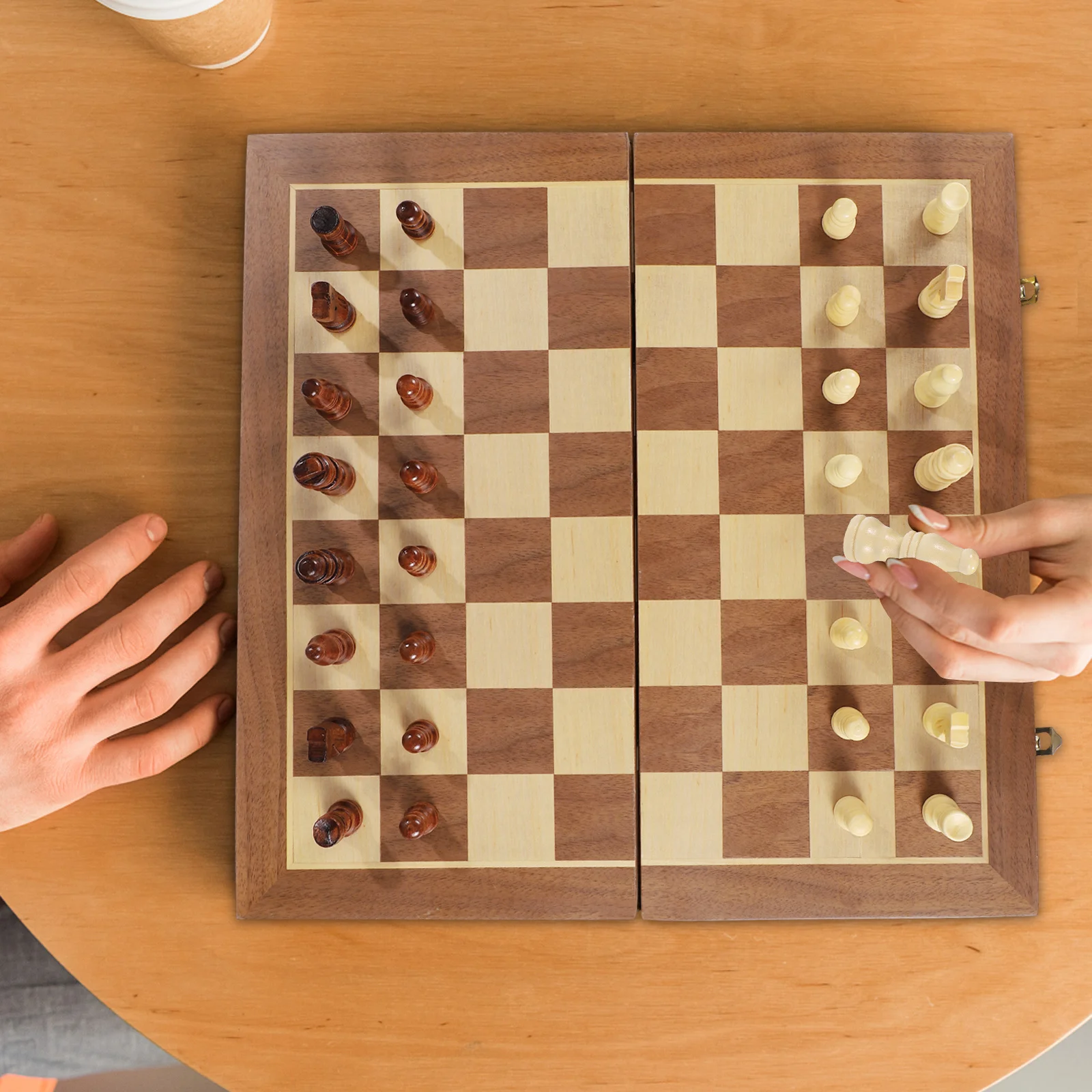 32Pcs Wooden Chess Pieces Brown White Durable Replacement Set for Beginners Educational Board Game Chess Pieces
32Pcs Wooden Chess Pieces Brown White Durable Replacement Set for Beginners Educational Board Game Chess Pieces