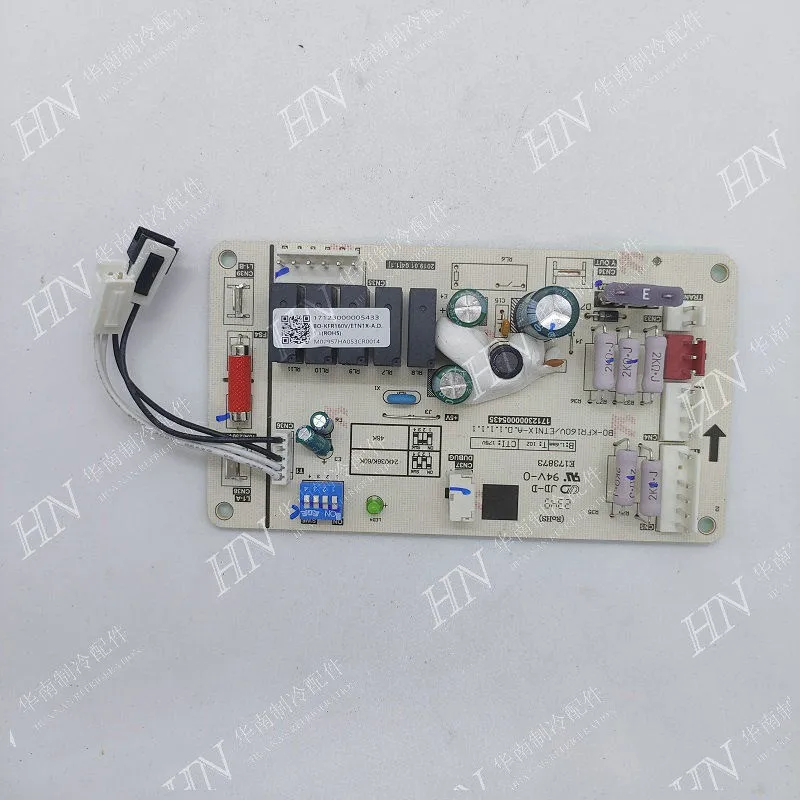 New Midea air conditioning motherboard 17123000005433 BO-KFR160V/ETN1X-A.D 17123000005435
New Midea air conditioning motherboard 17123000005433 BO-KFR160V/ETN1X-A.D 17123000005435