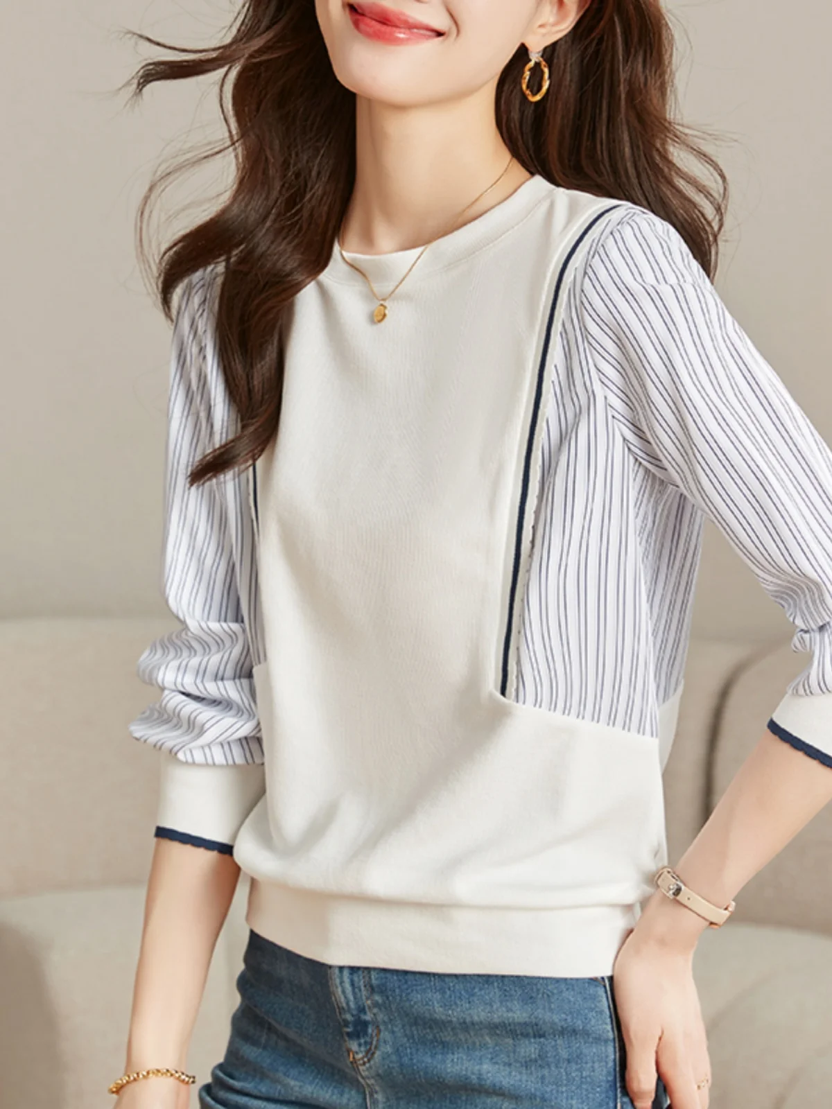 Women's Loose Long Sleeve Knitted Sweater Autumn Winter Stripe Trendy Top Versatile Straight Cut Polyester Fiber round Neck
Women's Loose Long Sleeve Knitted Sweater Autumn Winter Stripe Trendy Top Versatile Straight Cut Polyester Fiber round Neck