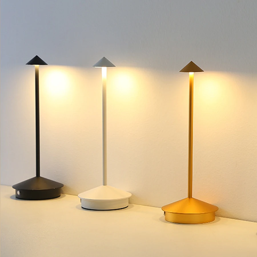 Rechargeable LED Table Lamp Classic Touch Sensor Desk Lamp for Restaurant Hotel Bar Bedroom Ambient Decor 3 Color Adjustable
Rechargeable LED Table Lamp Classic Touch Sensor Desk Lamp for Restaurant Hotel Bar Bedroom Ambient Decor 3 Color Adjustable
