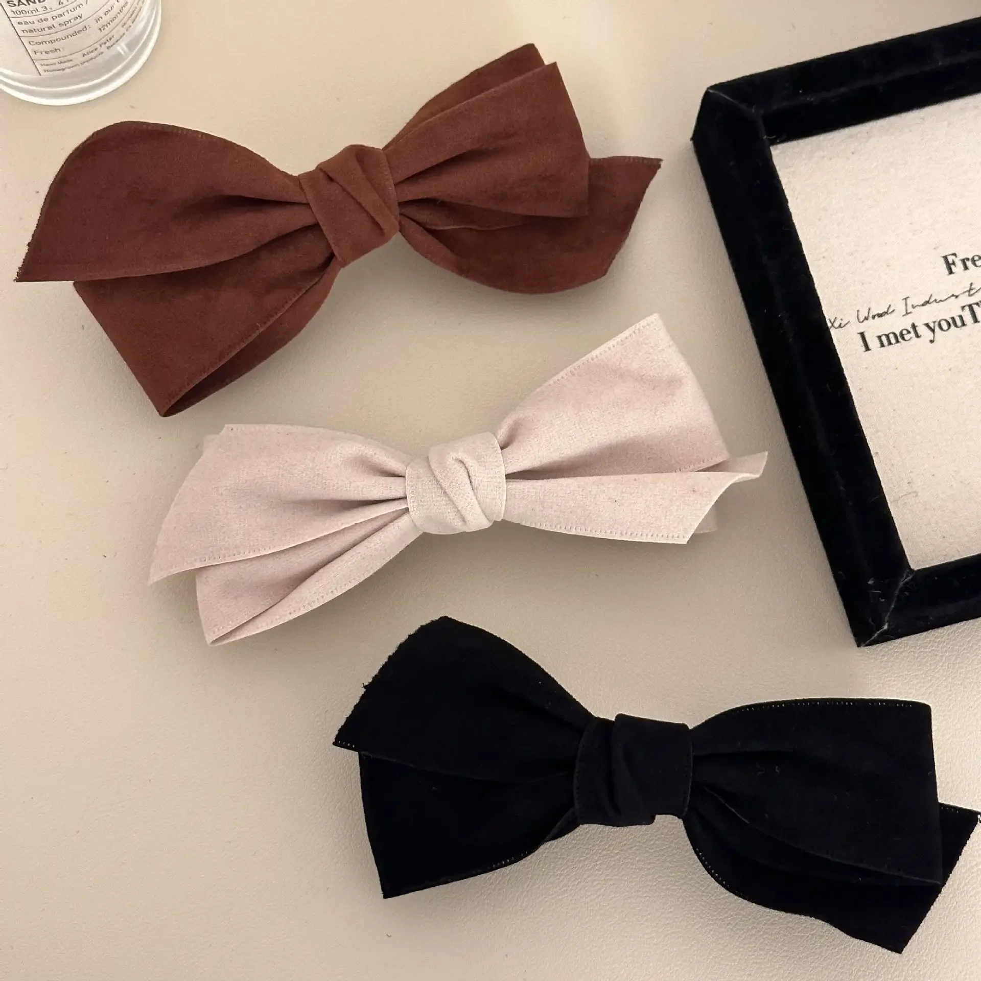 Hair accessories for girls women clip and pins korean bow Ribbon popular new in crabs vintage barrette fascinator Headdress 2023
Hair accessories for girls women clip and pins korean bow Ribbon popular new in crabs vintage barrette fascinator Headdress 2023