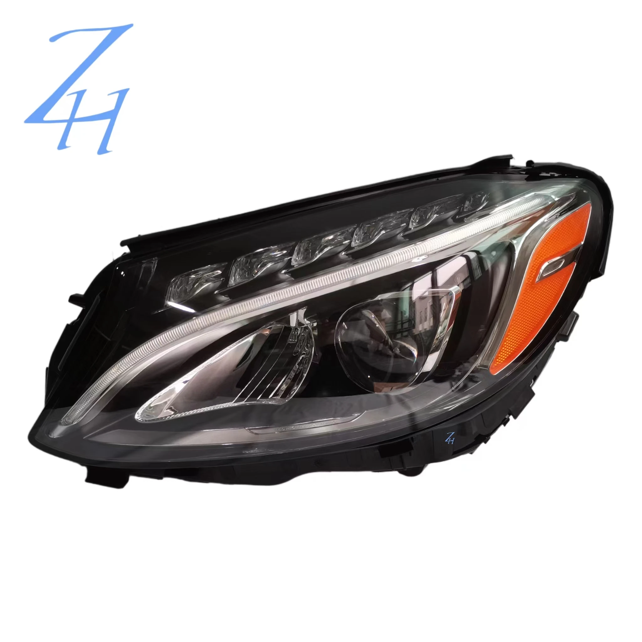 For2016-2018 Mercedes-Benz W205 Headlight assembly C180 C200 C300 automotive headlights LED headlight accessories original USA
For2016-2018 Mercedes-Benz W205 Headlight assembly C180 C200 C300 automotive headlights LED headlight accessories original USA