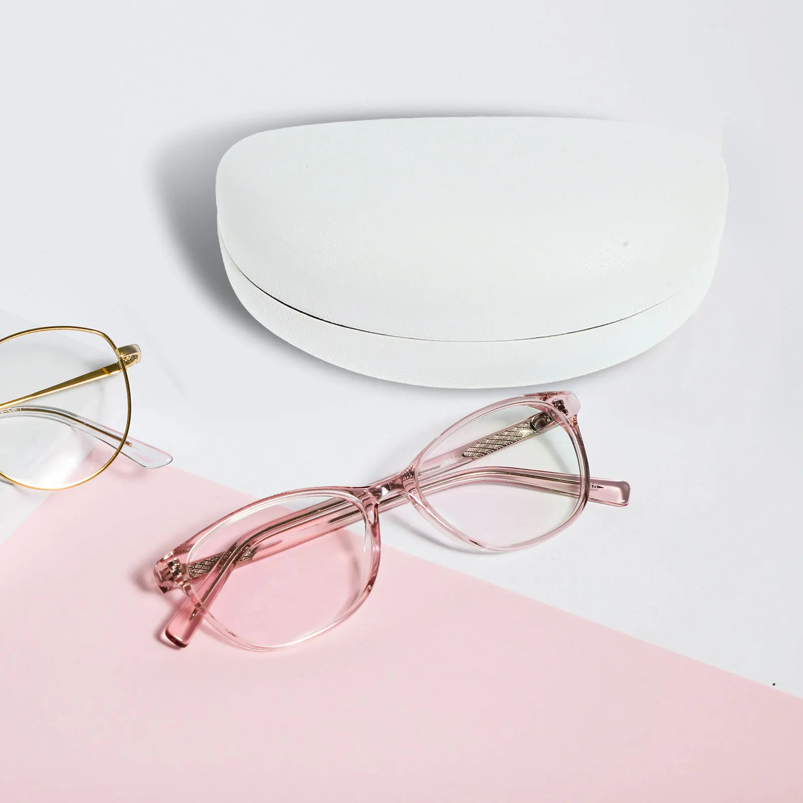 3 Pcs Hard Glasses Case Sunglasses Case for Women Eyeglass Storage Travel Accessories Safe Secure Scratch Proof Reliable
3 Pcs Hard Glasses Case Sunglasses Case for Women Eyeglass Storage Travel Accessories Safe Secure Scratch Proof Reliable