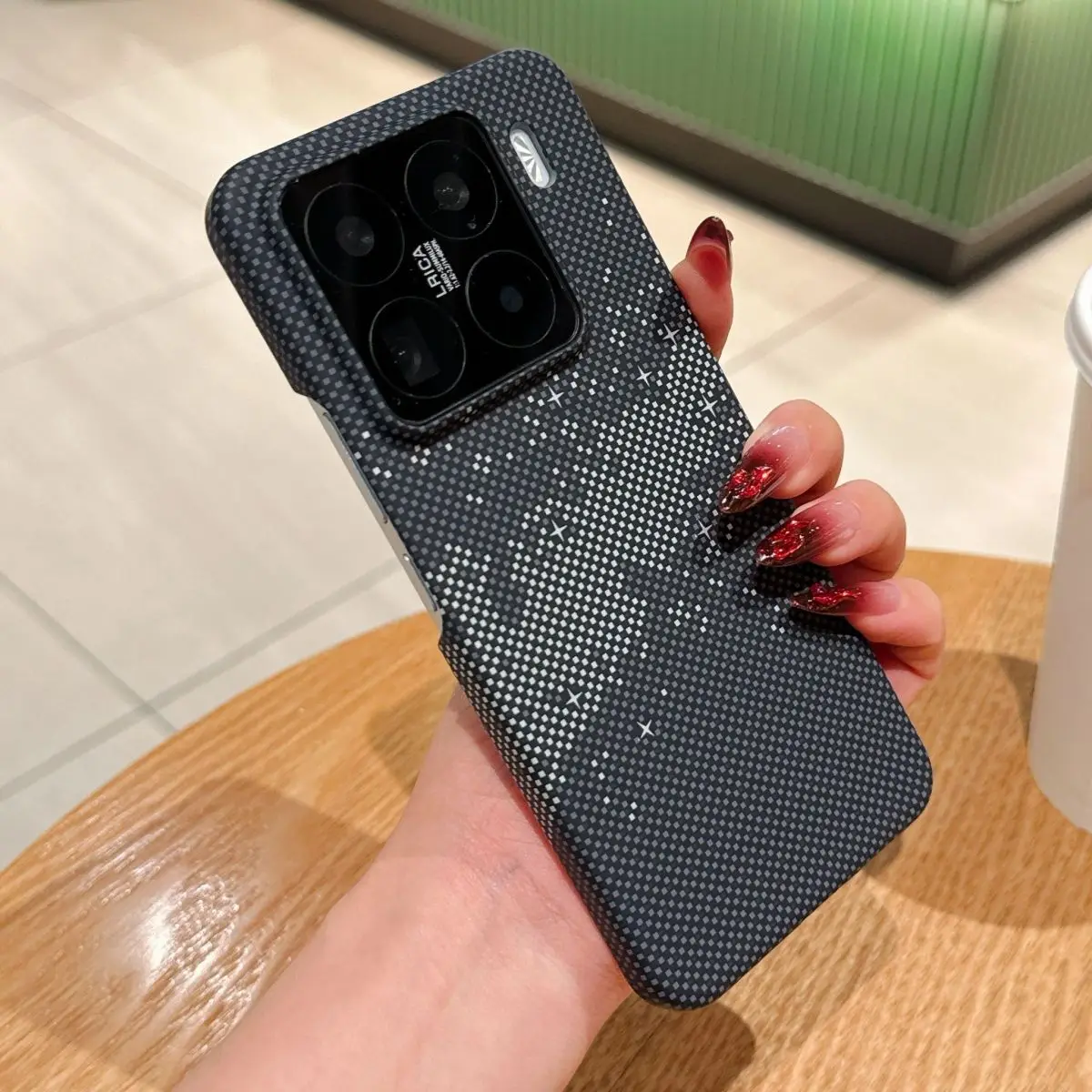 Luxury Aramid Fiber Case For Xiaomi 15 Ultra Pro Max 5G Magnetic Carbon Fiber Cover Ultra Thin Shockproof Phone Shell
Luxury Aramid Fiber Case For Xiaomi 15 Ultra Pro Max 5G Magnetic Carbon Fiber Cover Ultra Thin Shockproof Phone Shell